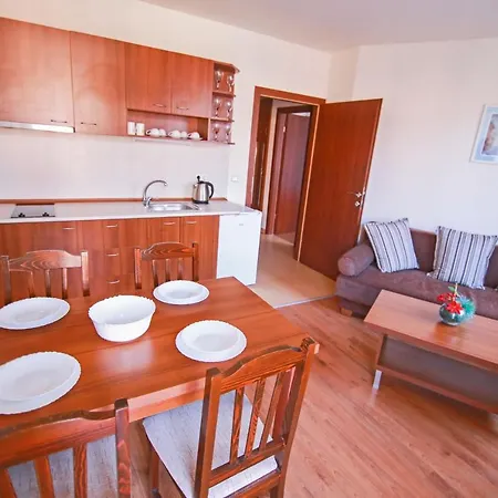 Edelweiss Apartment Bansko